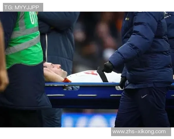 热刺官方宣布后卫本戴维斯将于今日进行左脚踝骨折手术恢复治疗